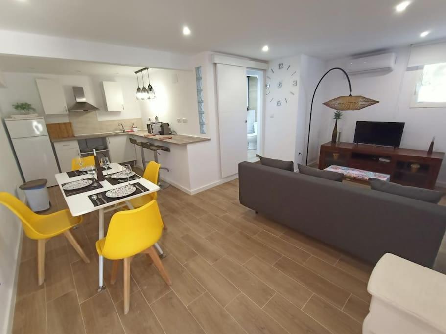 Villa Falconera Apartaments, Gandia A Las Faldas De La Montana エクステリア 写真