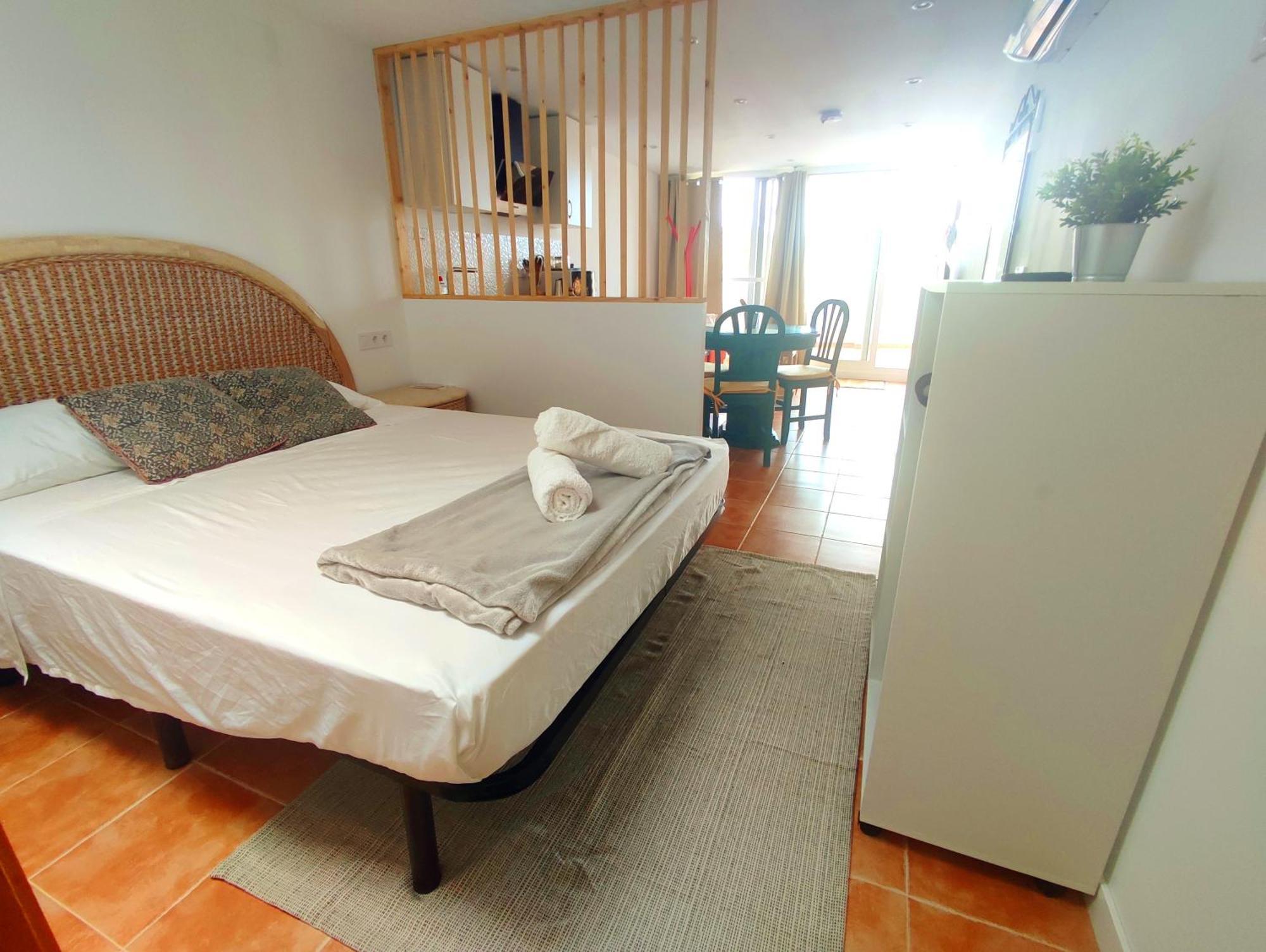Villa Falconera Apartaments, Gandia A Las Faldas De La Montana エクステリア 写真