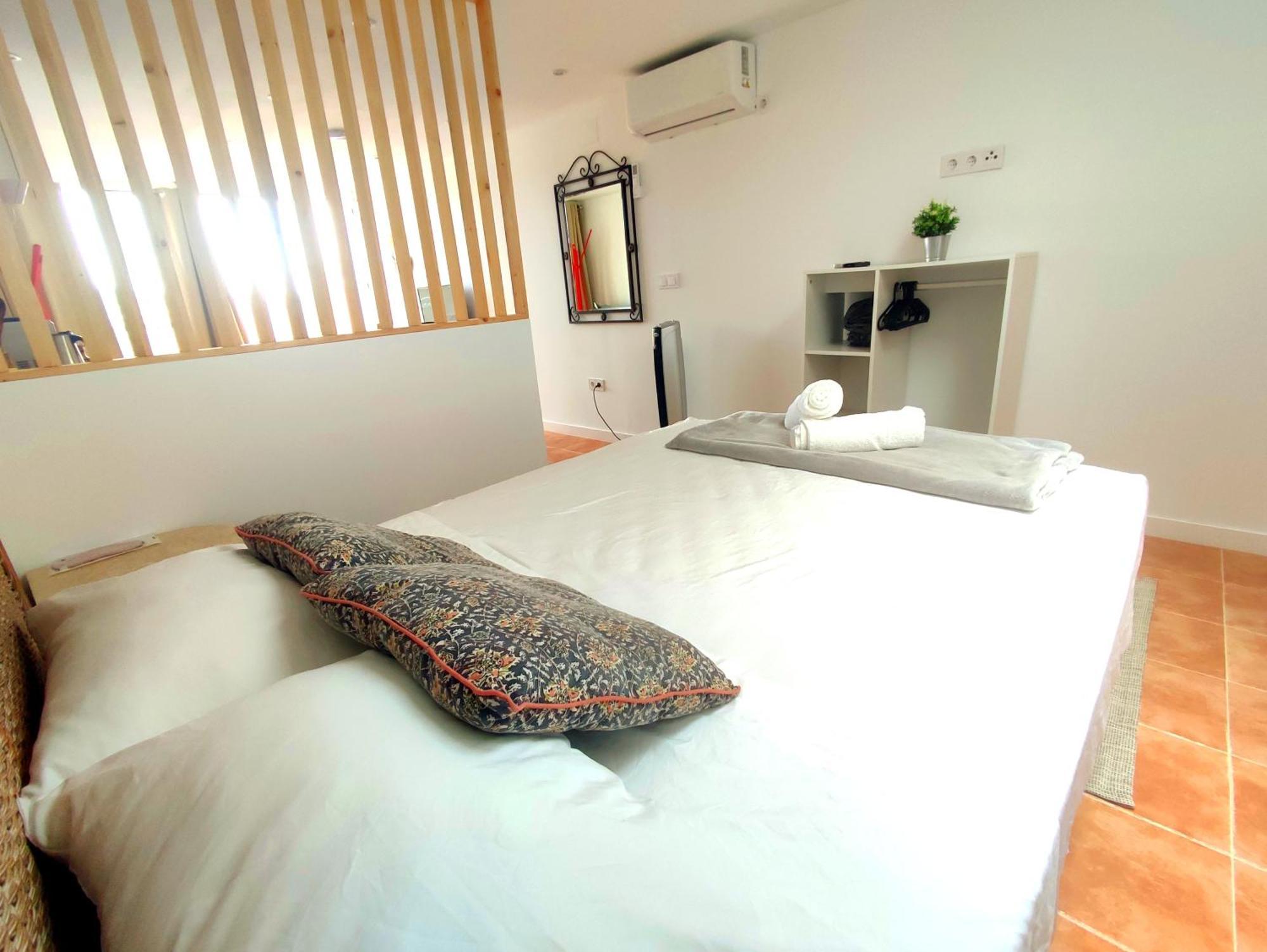 Villa Falconera Apartaments, Gandia A Las Faldas De La Montana エクステリア 写真